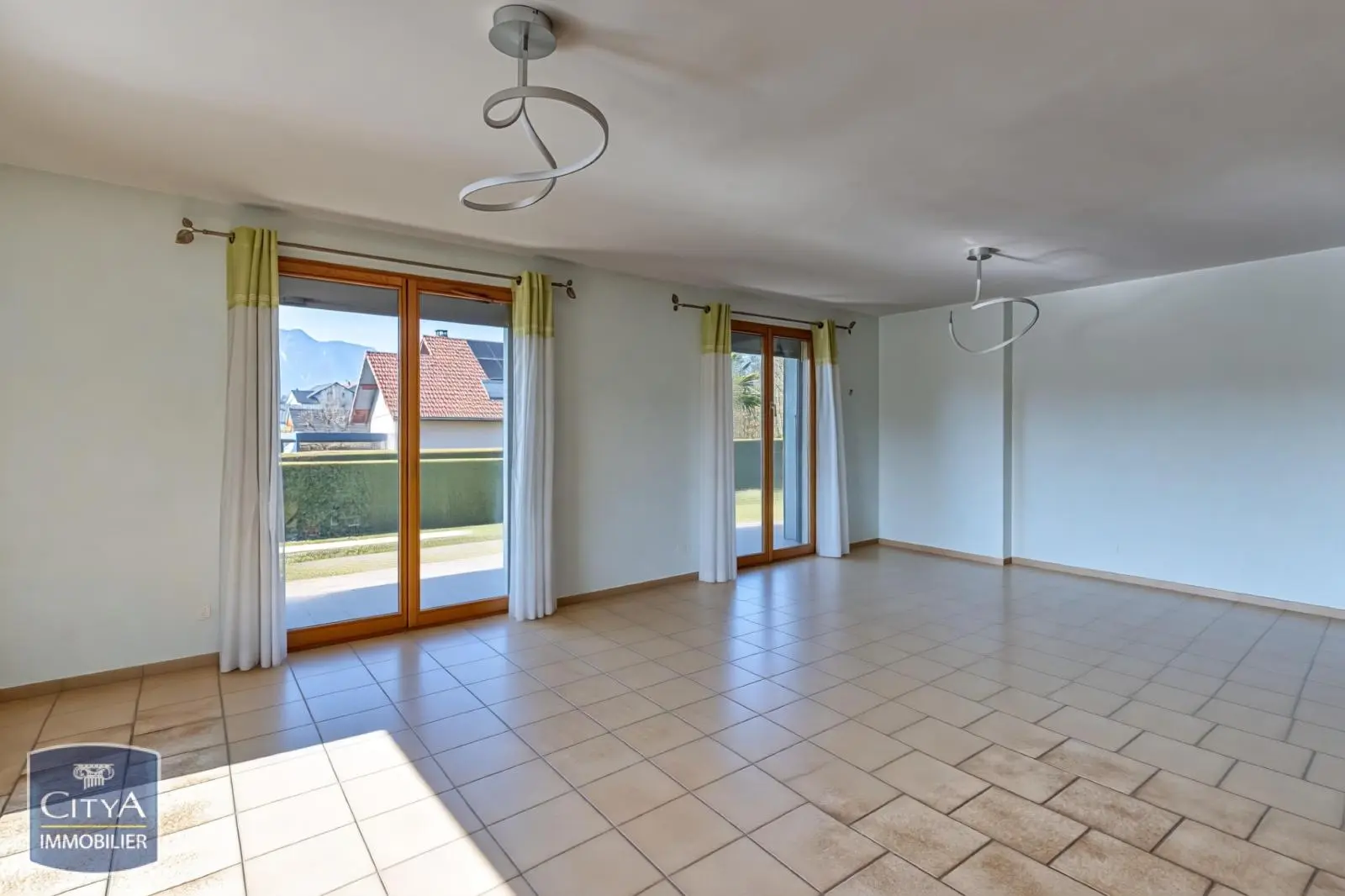 Photo 5 Maison 7 pièces 197m²