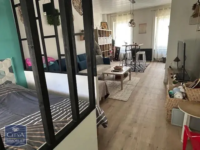 Photo 2 Appartement 1 pièce 38.27m²