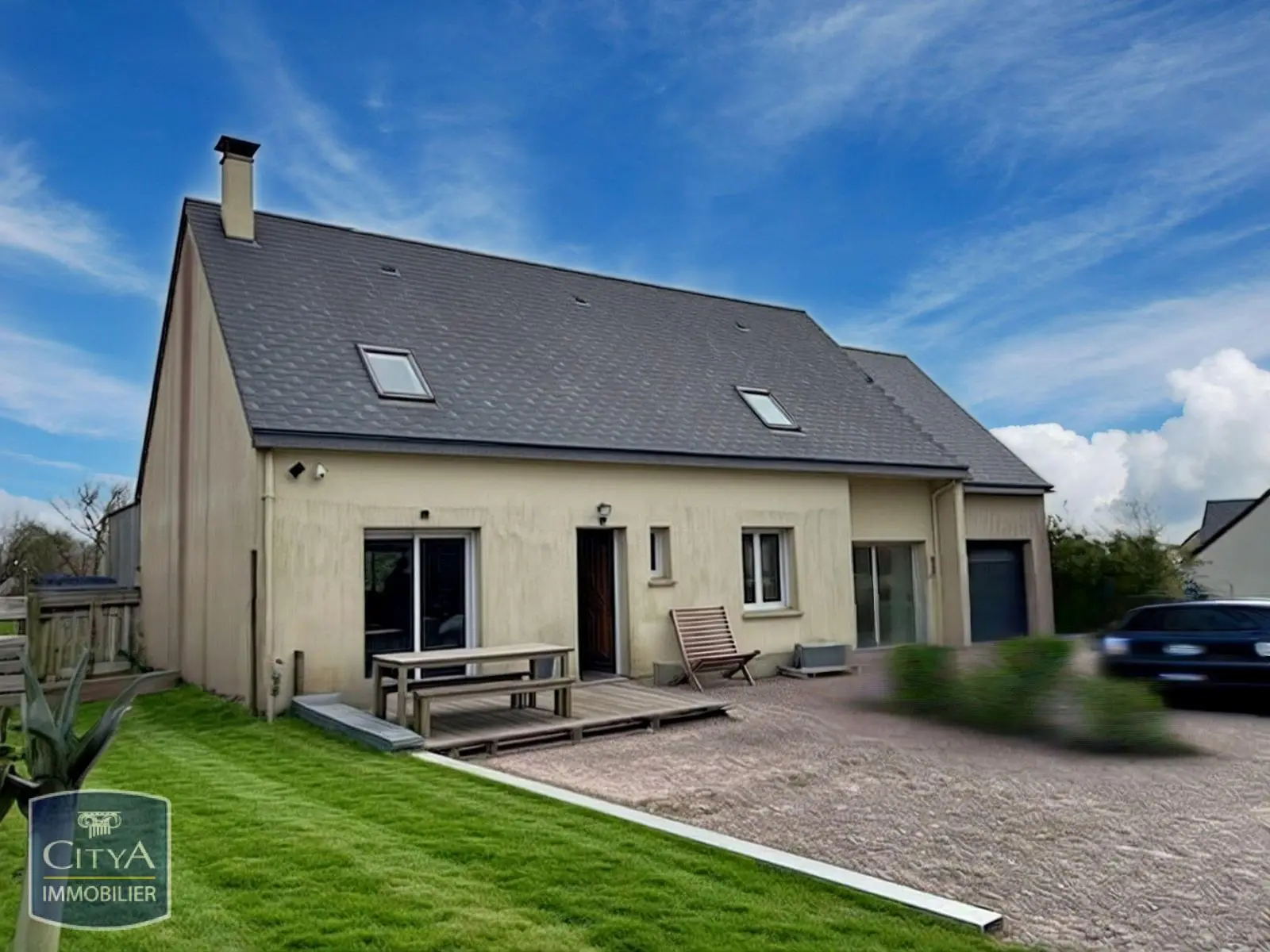 Photo 1 Maison 7 pièces 202.2m²