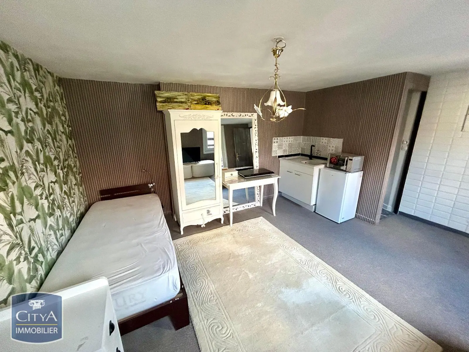 Photo 2 Appartement 1 pièce 18m²