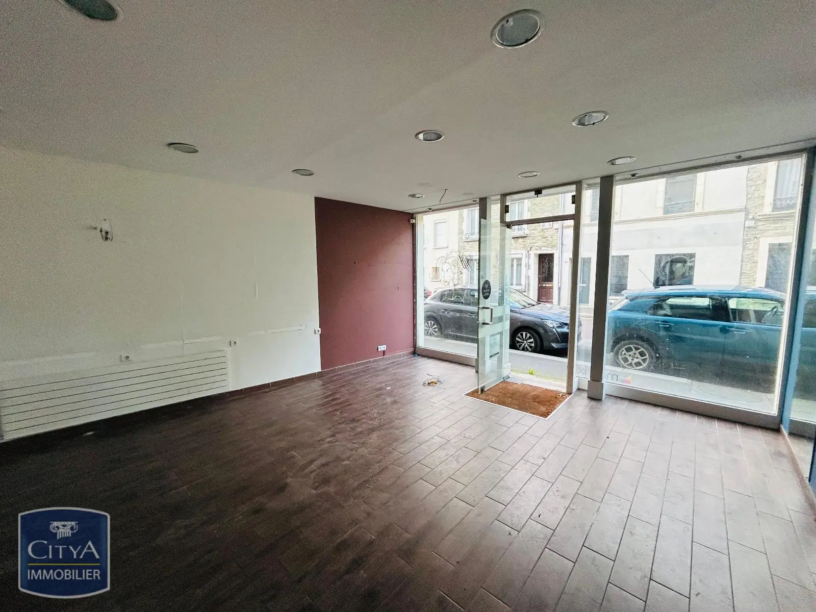 Photo 3 Local Commercial