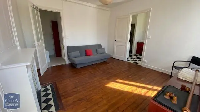 Photo 1 Appartement 1 pièce 30.04m²