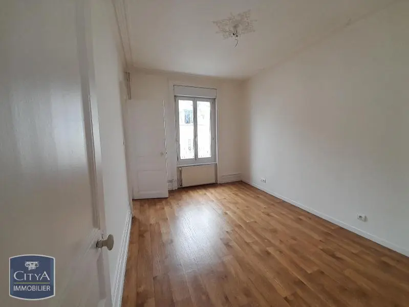 Photo 2 Appartement 2 pièces 41.67m²