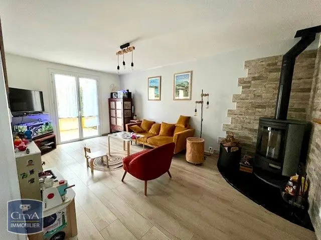 Photo 1 Maison 5 pièces 106m²
