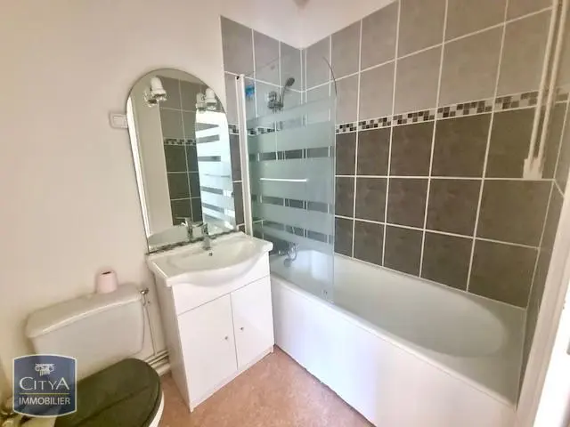 Photo 3 Appartement 1 pièce 28.49m²