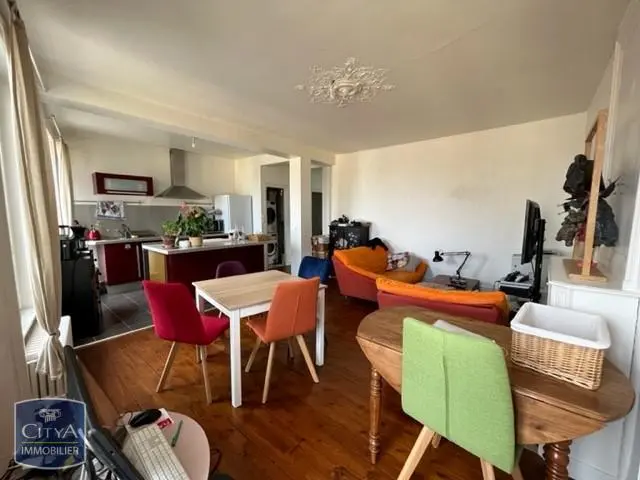 Photo 1 Appartement 5 pièces 80.2m²