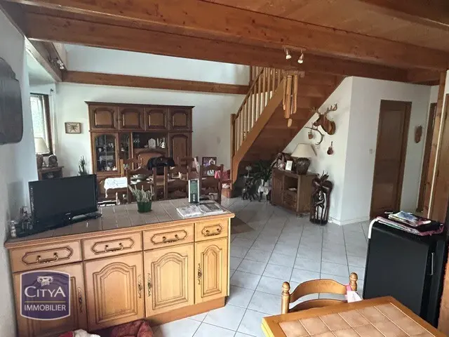 Photo 1 Maison 5 pièces 120m²