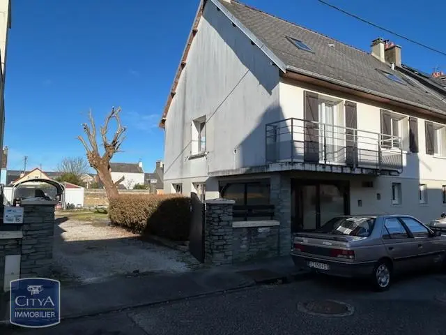 Photo 1 Maison 6 pièces 180m²