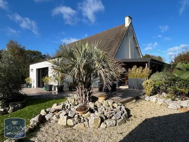 Photo 1 Maison 6 pièces 226m²