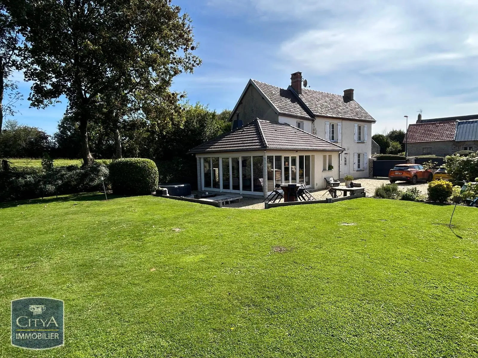 Photo 1 Maison 7 pièces 155m²