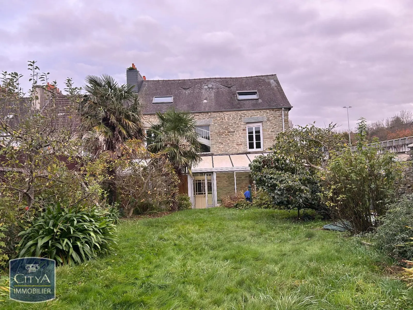 Photo 1 Maison 8 pièces 170m²