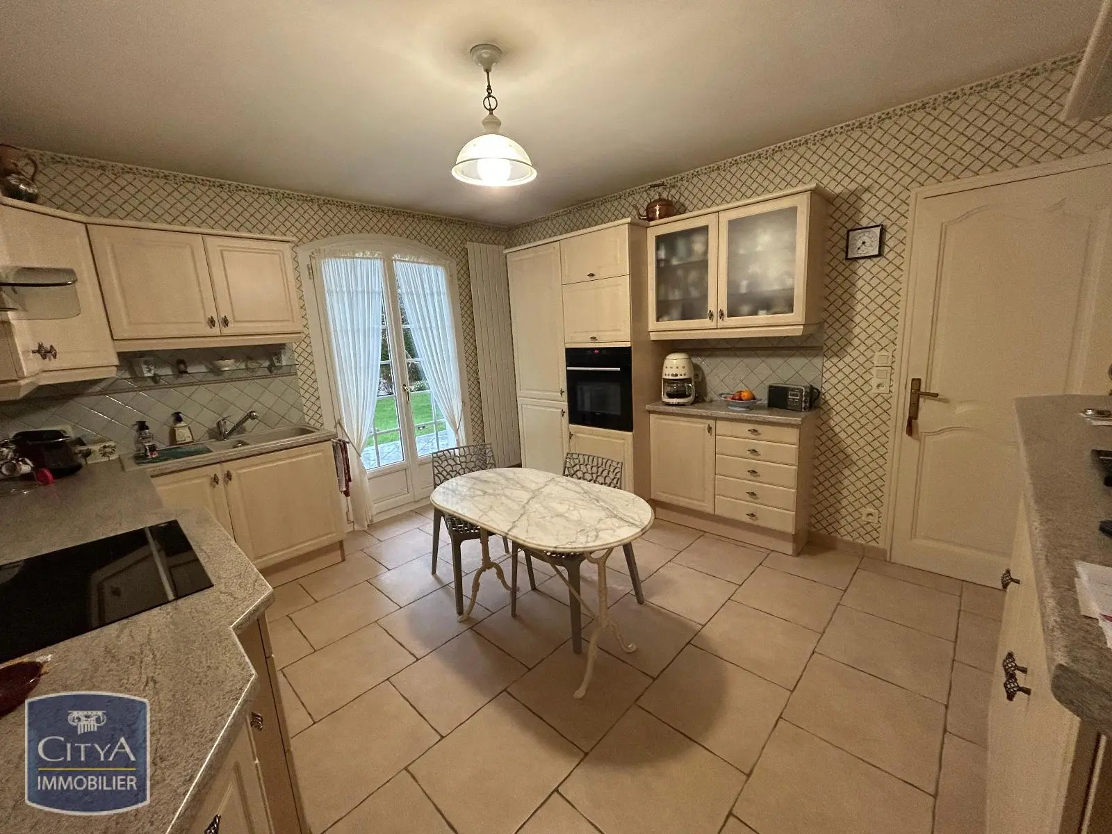 Photo 6 Maison 6 pièces 220m²