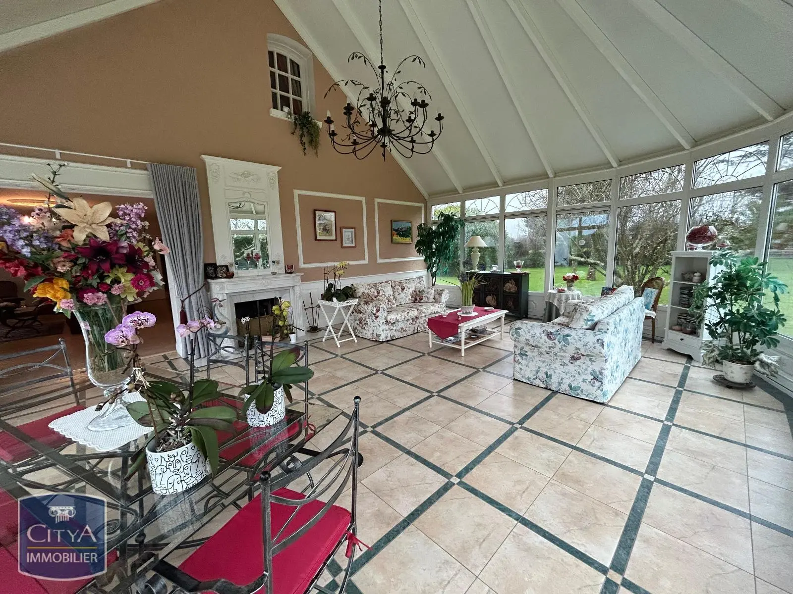 Photo 2 Maison 6 pièces 220m²