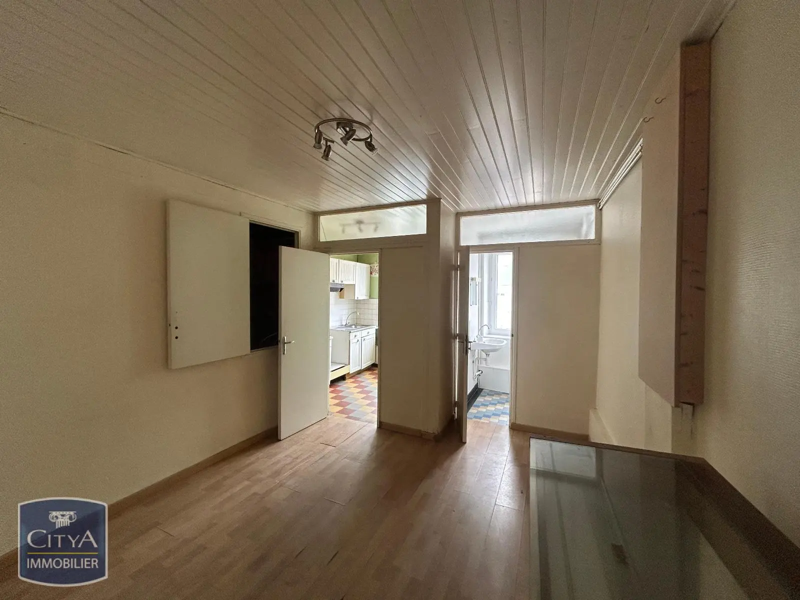 Photo 2 Local Commercial 150m²