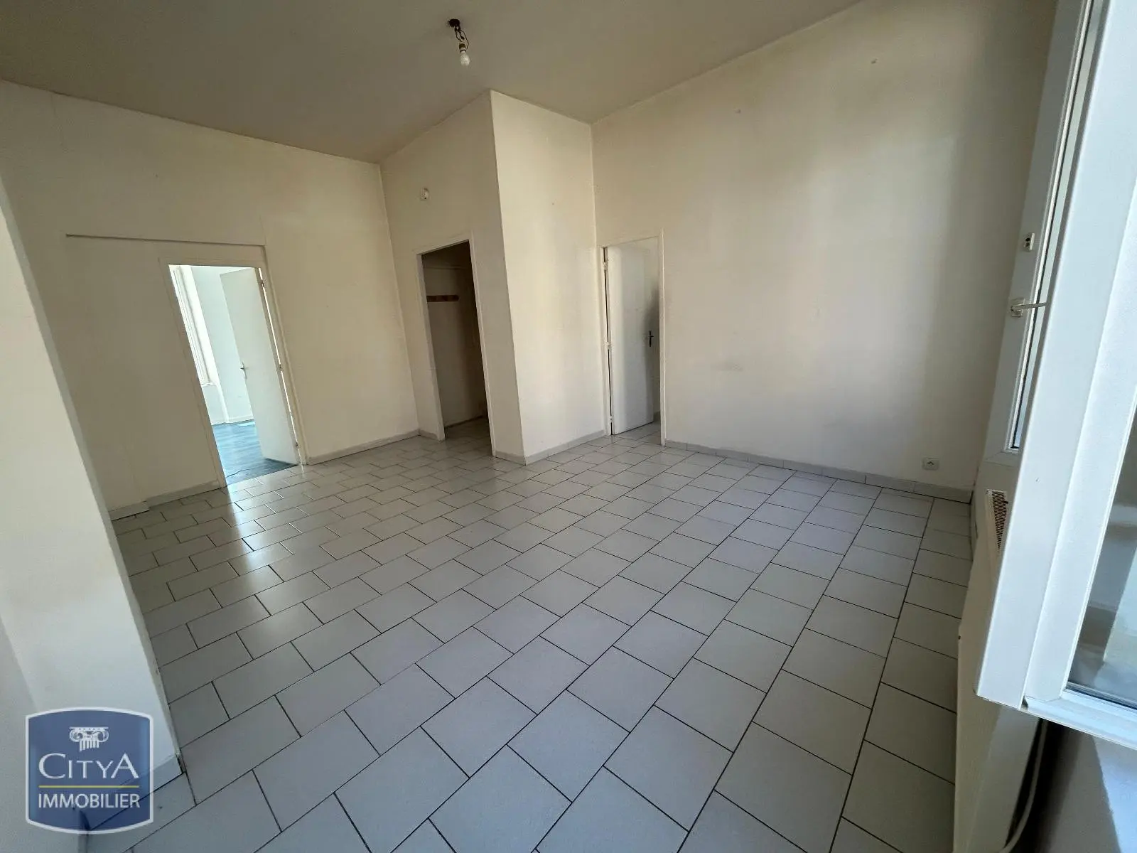 Photo 2 Appartement 2 pièces 47m²