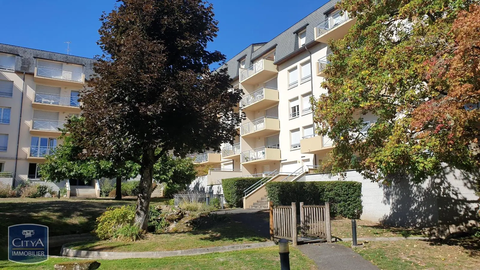 Photo 1 Appartement 3 pièces 84m²