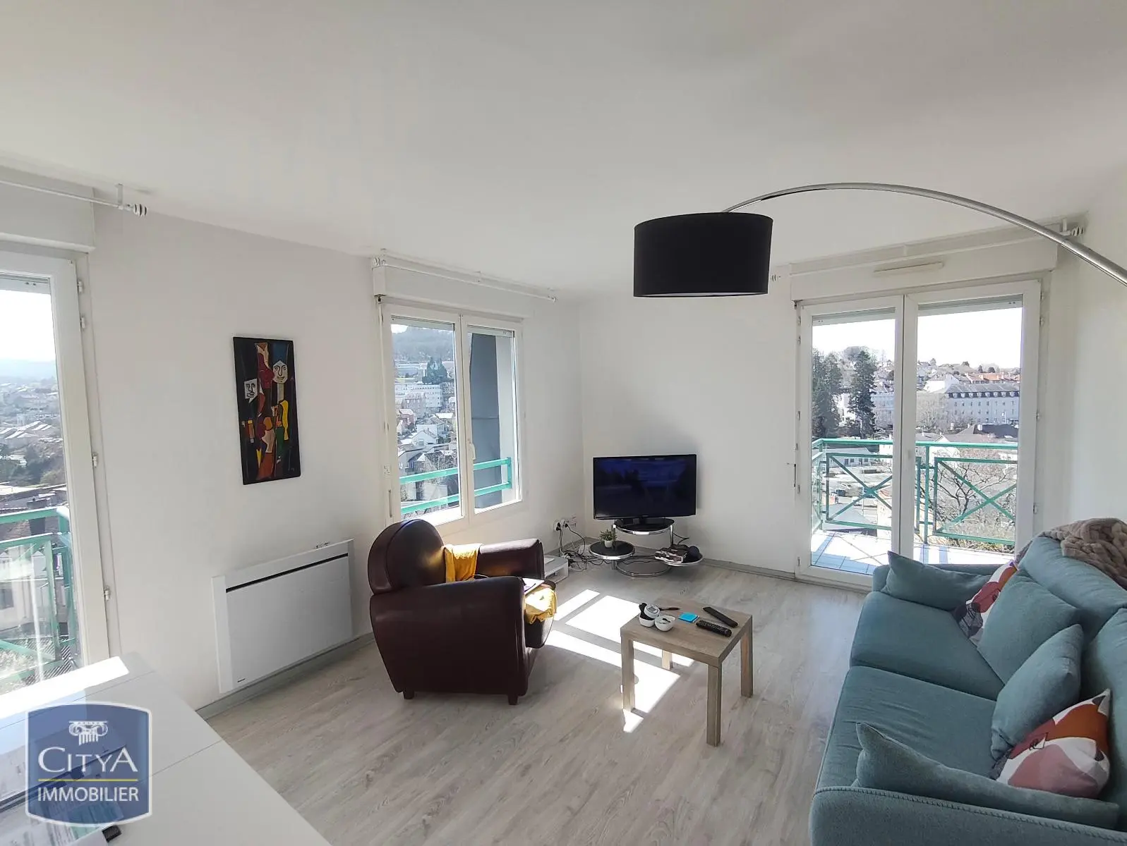 Photo 1 Appartement 4 pièces 81.44m²