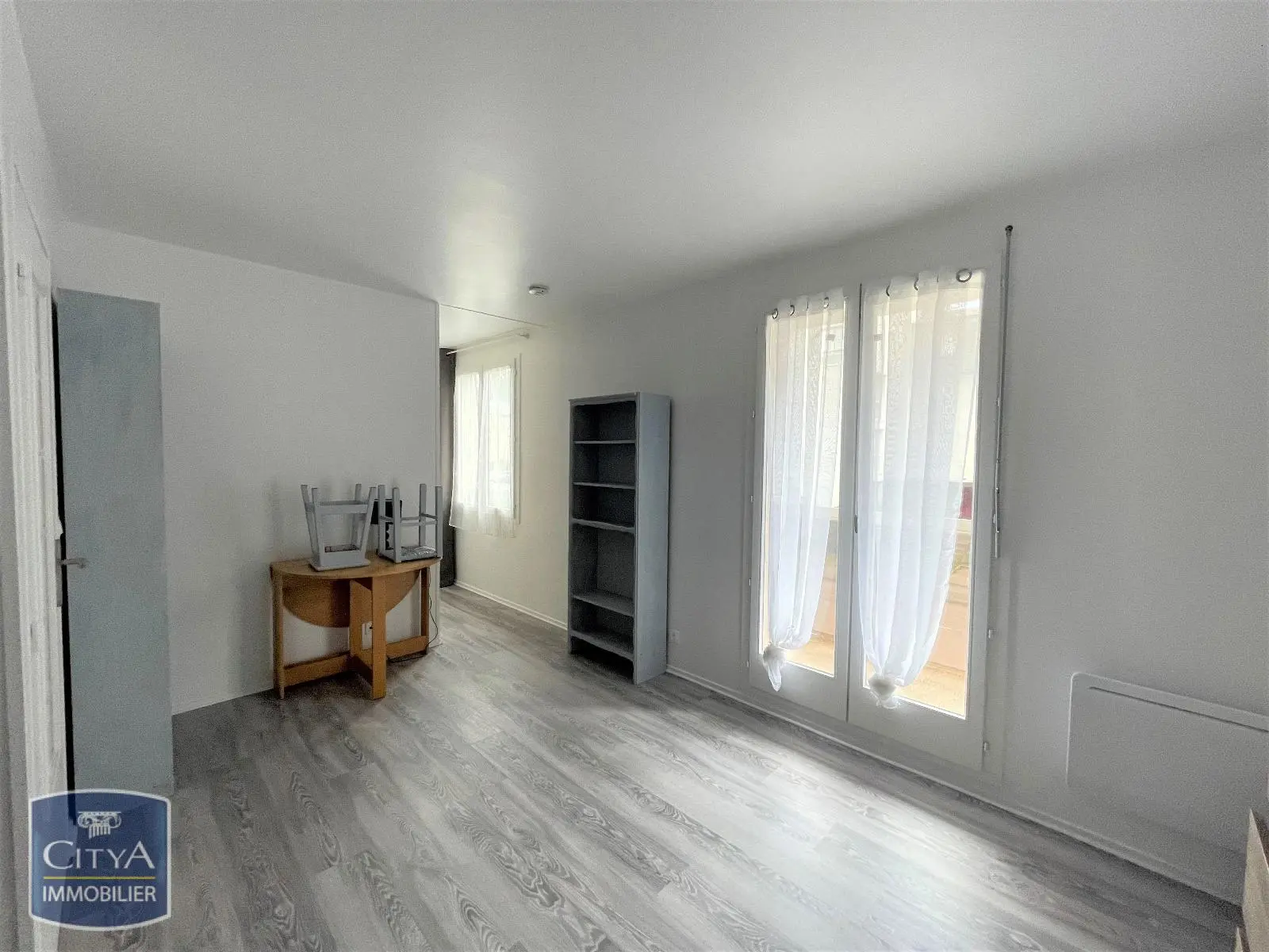 Photo 3 Appartement 1 pièce 27.77m²