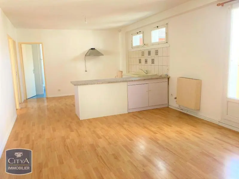 Photo 2 Appartement 4 pièces 82m²