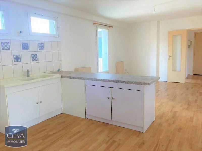 Photo 1 Appartement 4 pièces 82m²