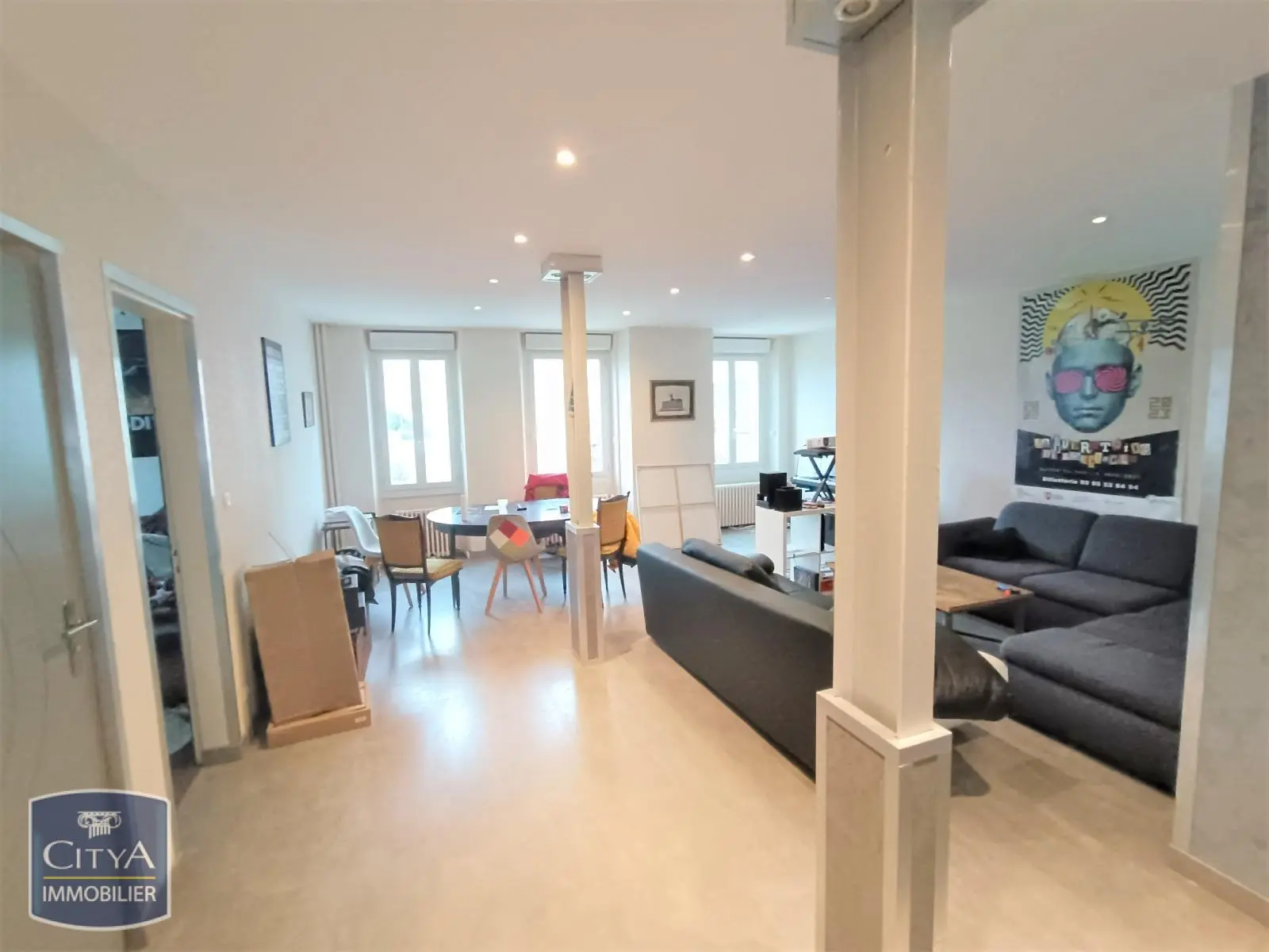 Photo 1 Maison 7 pièces 230m²