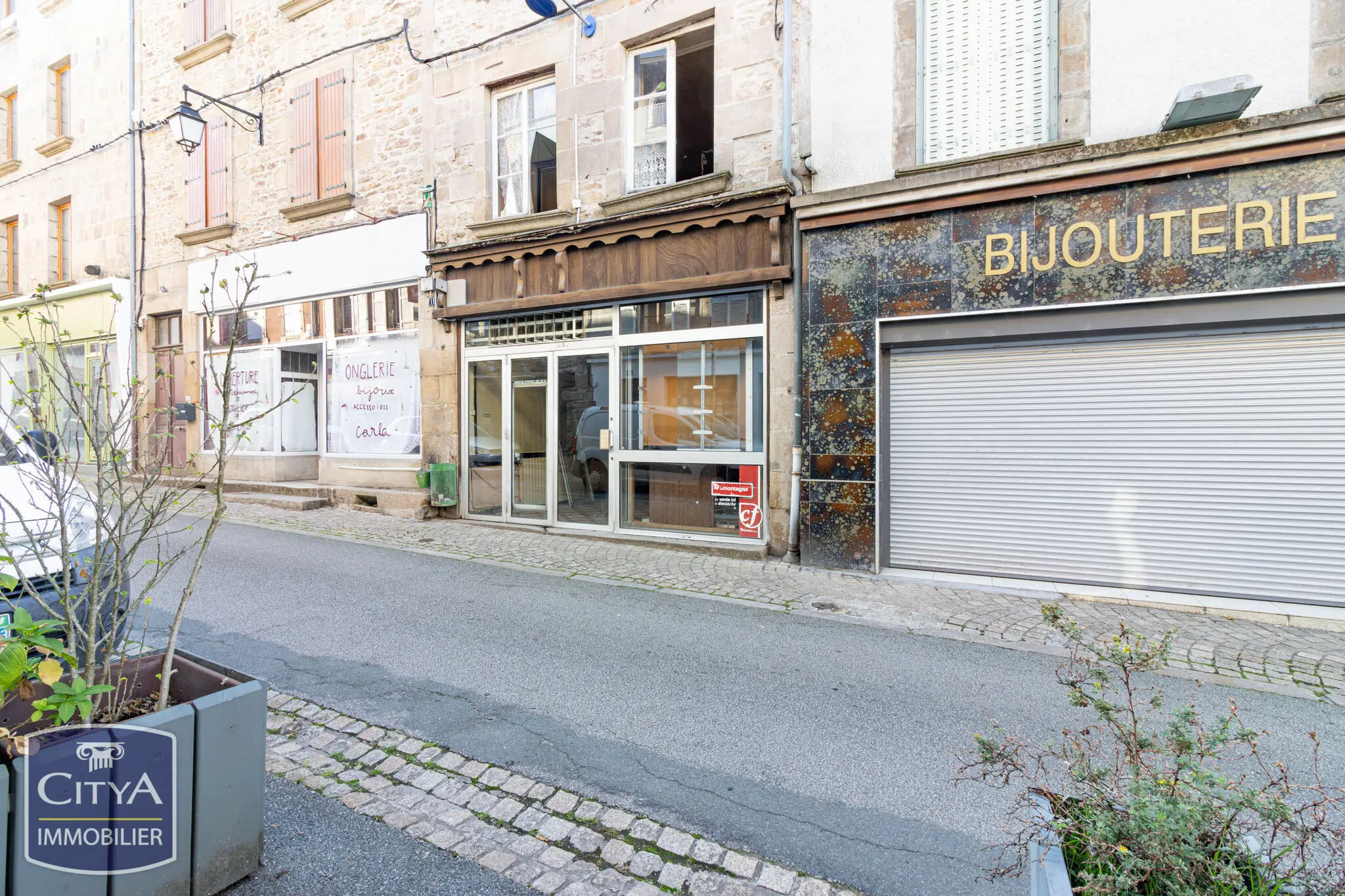 Photo 15 Immeuble 90m²