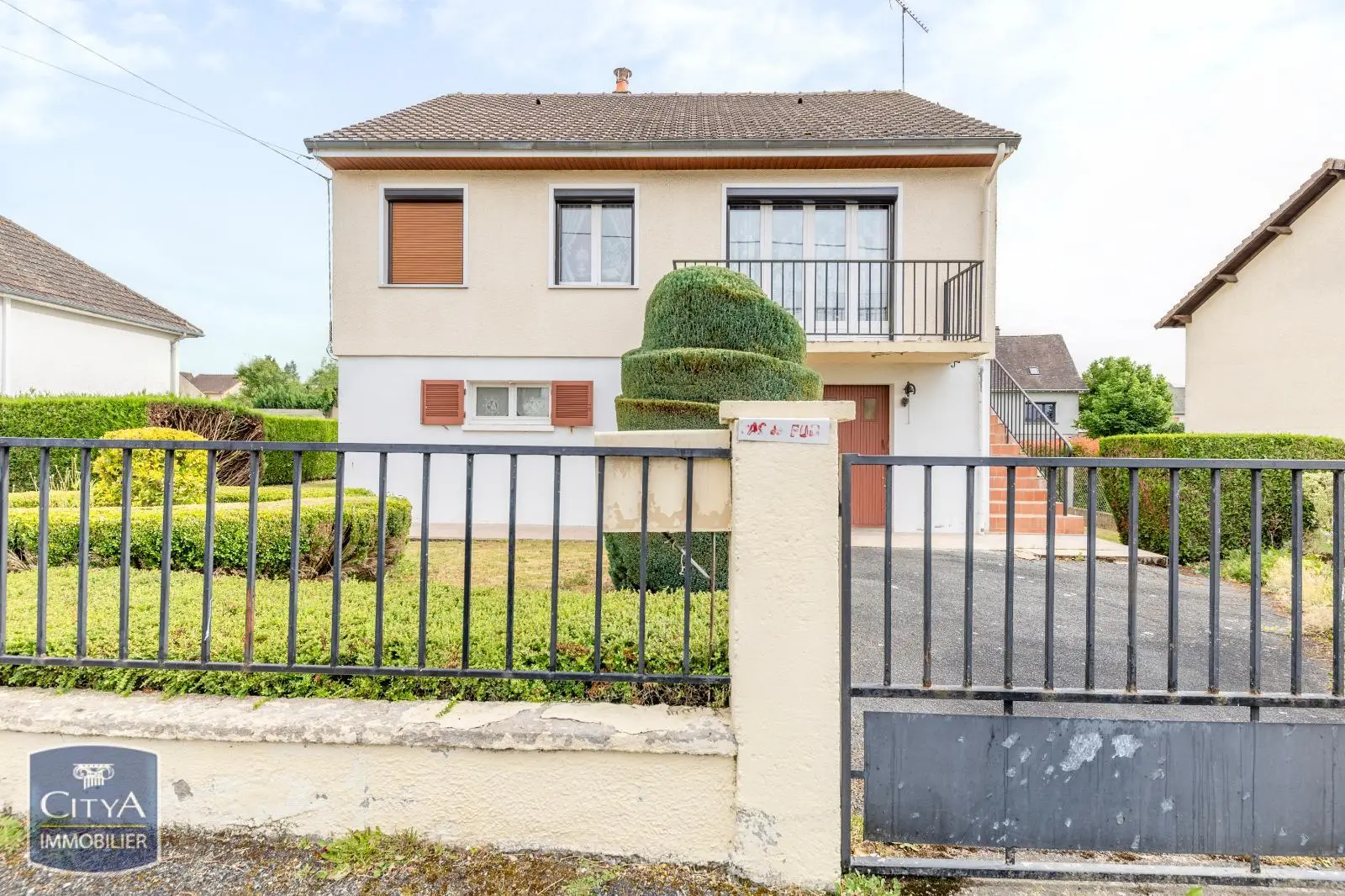 Photo 1 Maison 4 pièces 77.77m²