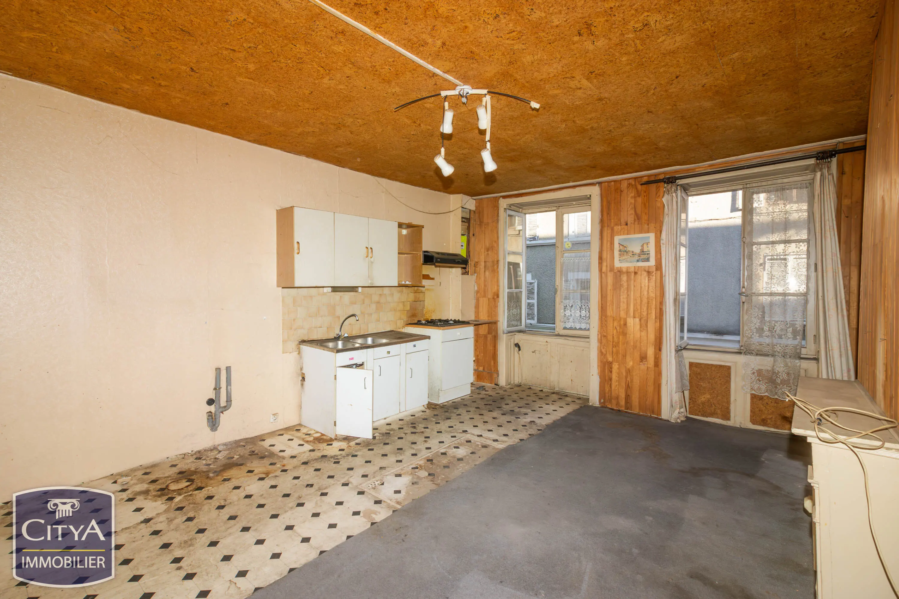 Photo 5 Immeuble 90m²