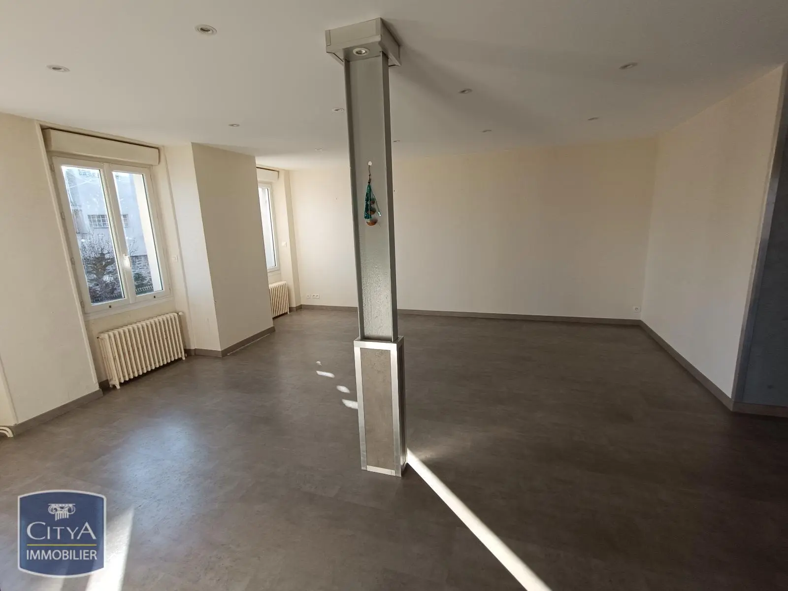 Photo 6 Maison 7 pièces 230m²