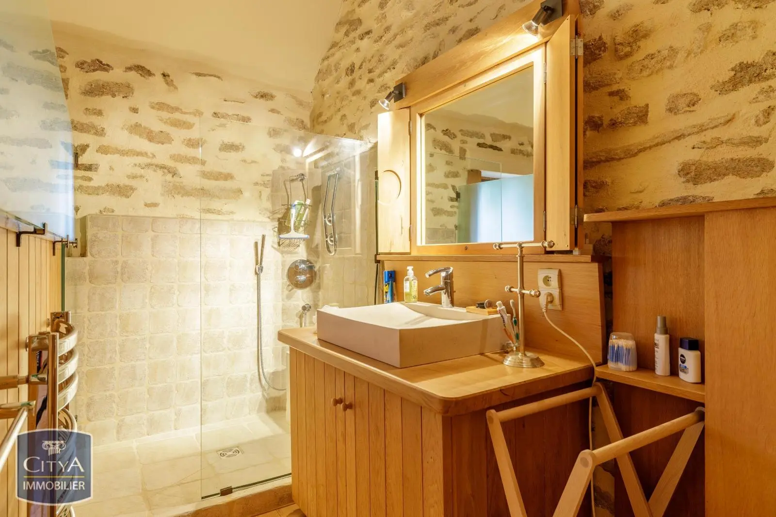 Photo 14 Maison 2 pièces 165m²