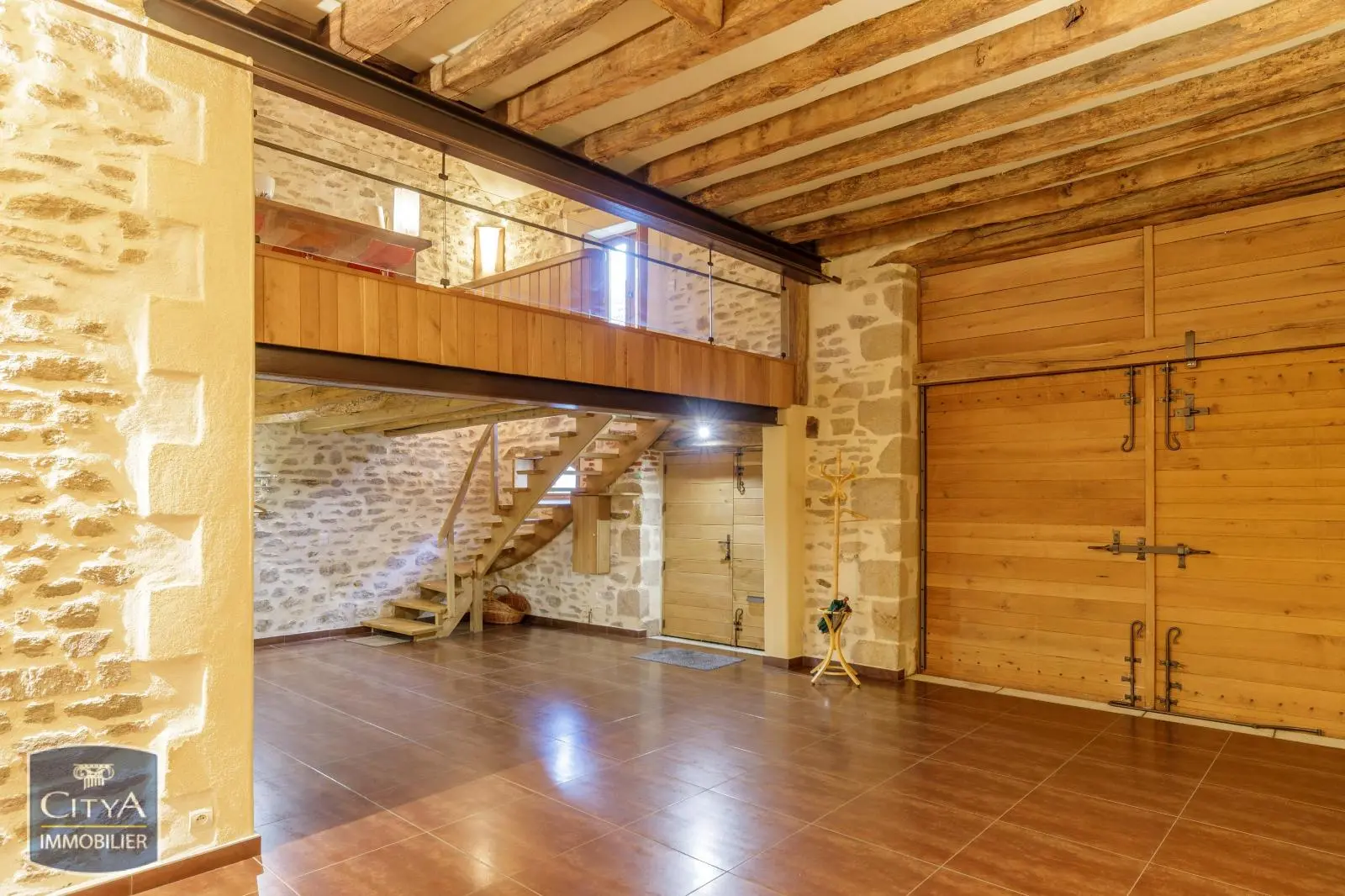 Photo 21 Maison 2 pièces 165m²