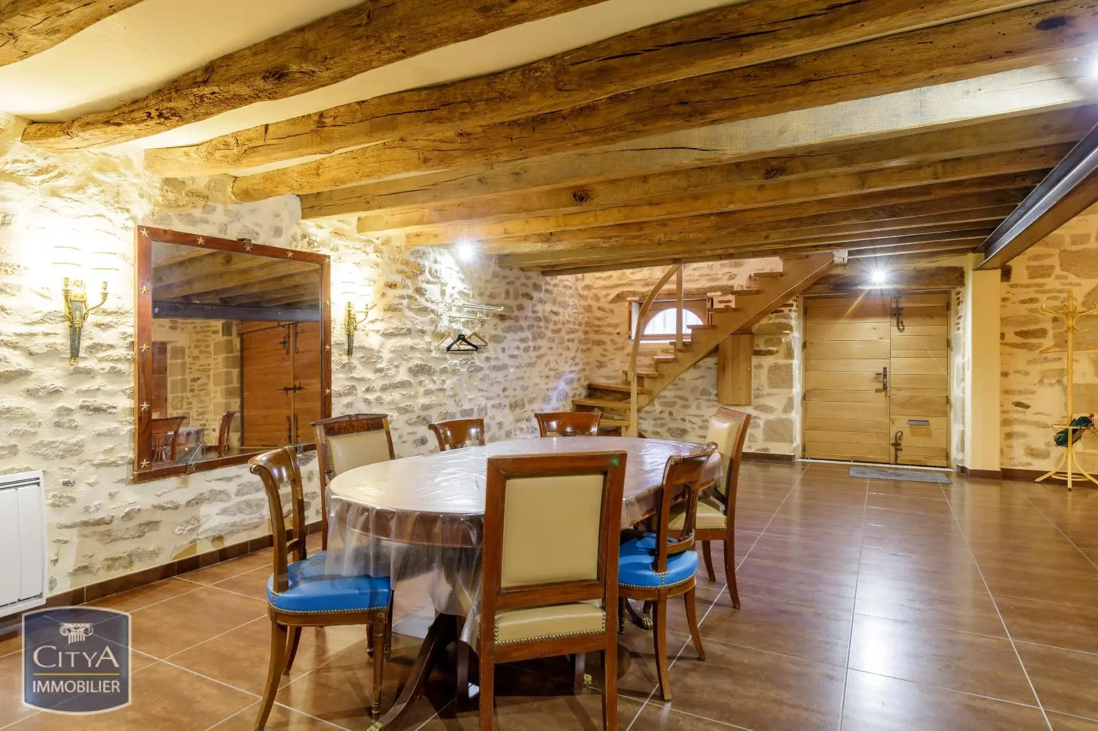 Photo 4 Maison 2 pièces 165m²