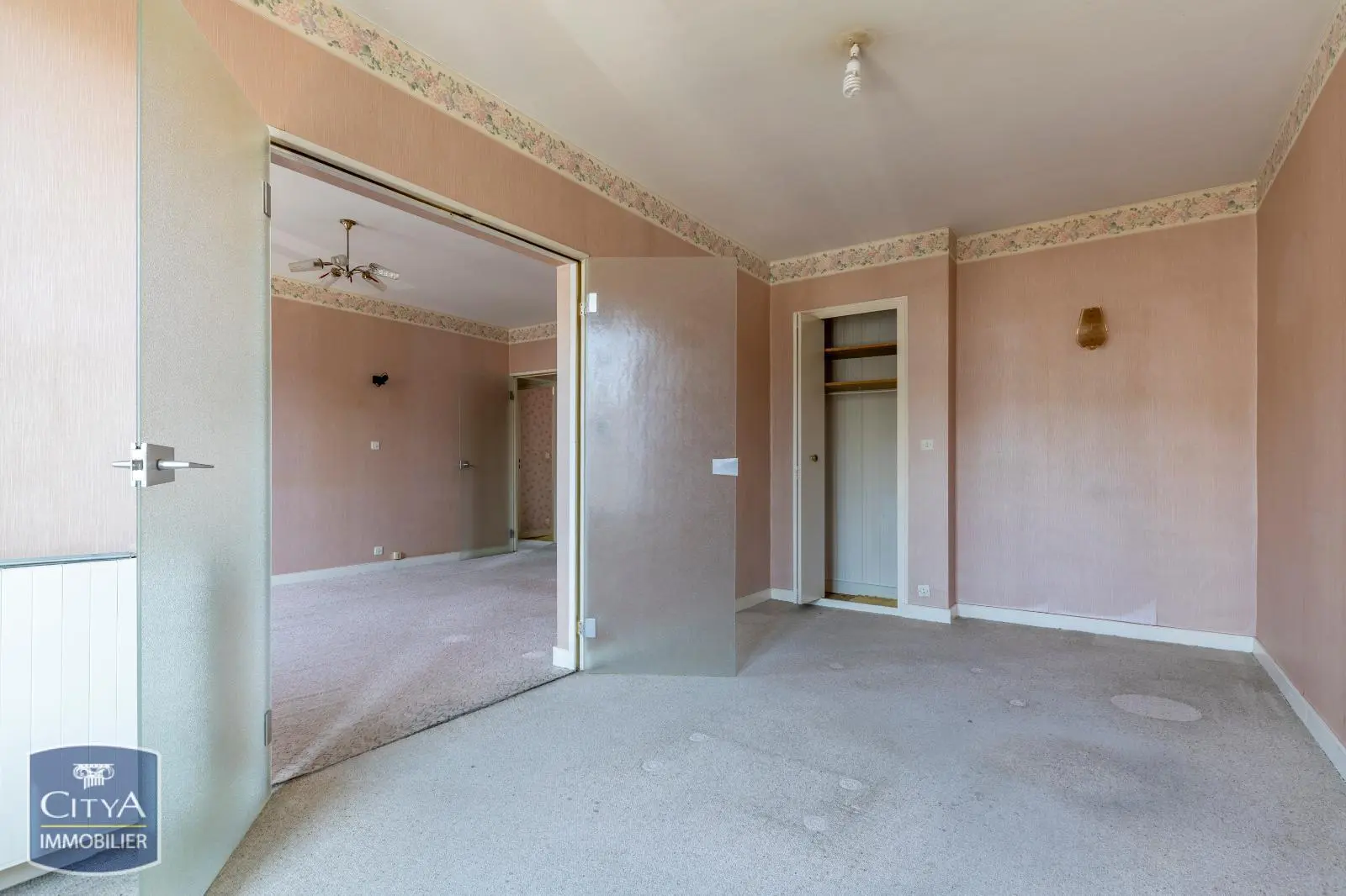 Photo 3 Appartement 4 pièces 77m²