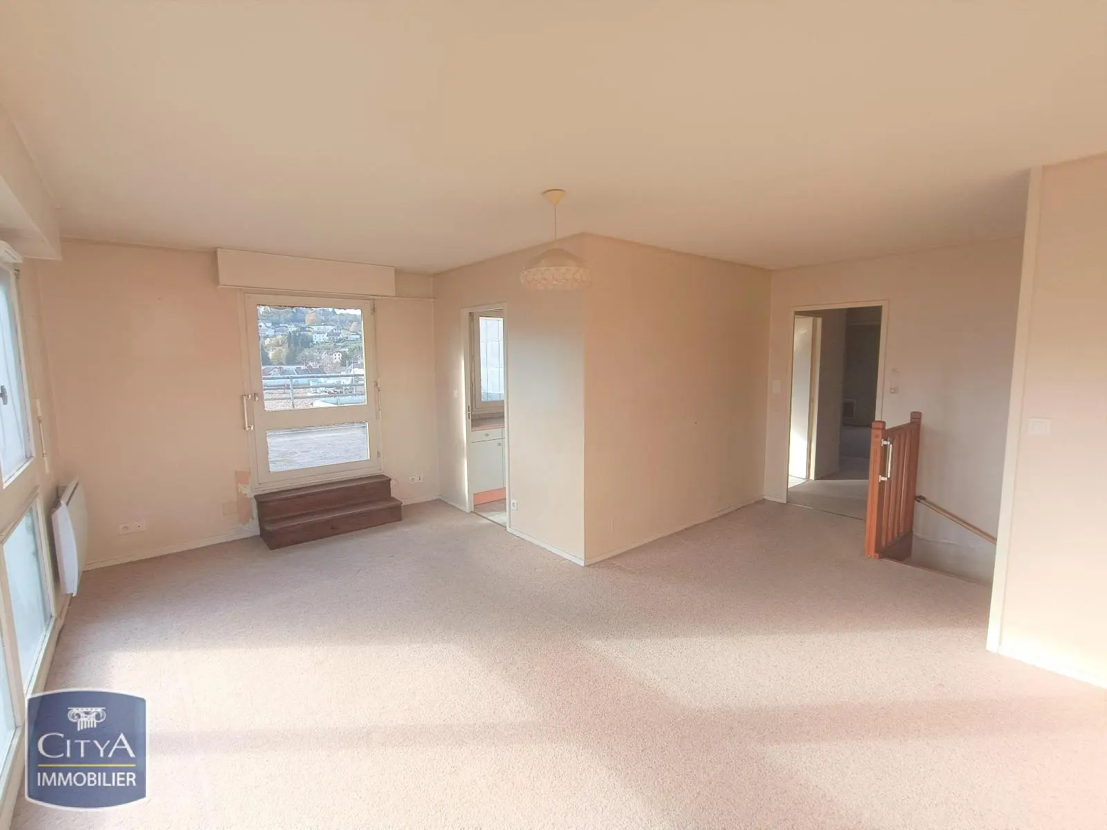 Photo 1 Appartement 5 pièces 100m²