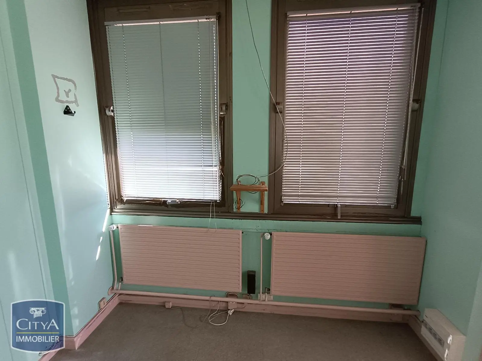 Photo 3 Local Commercial 111m²
