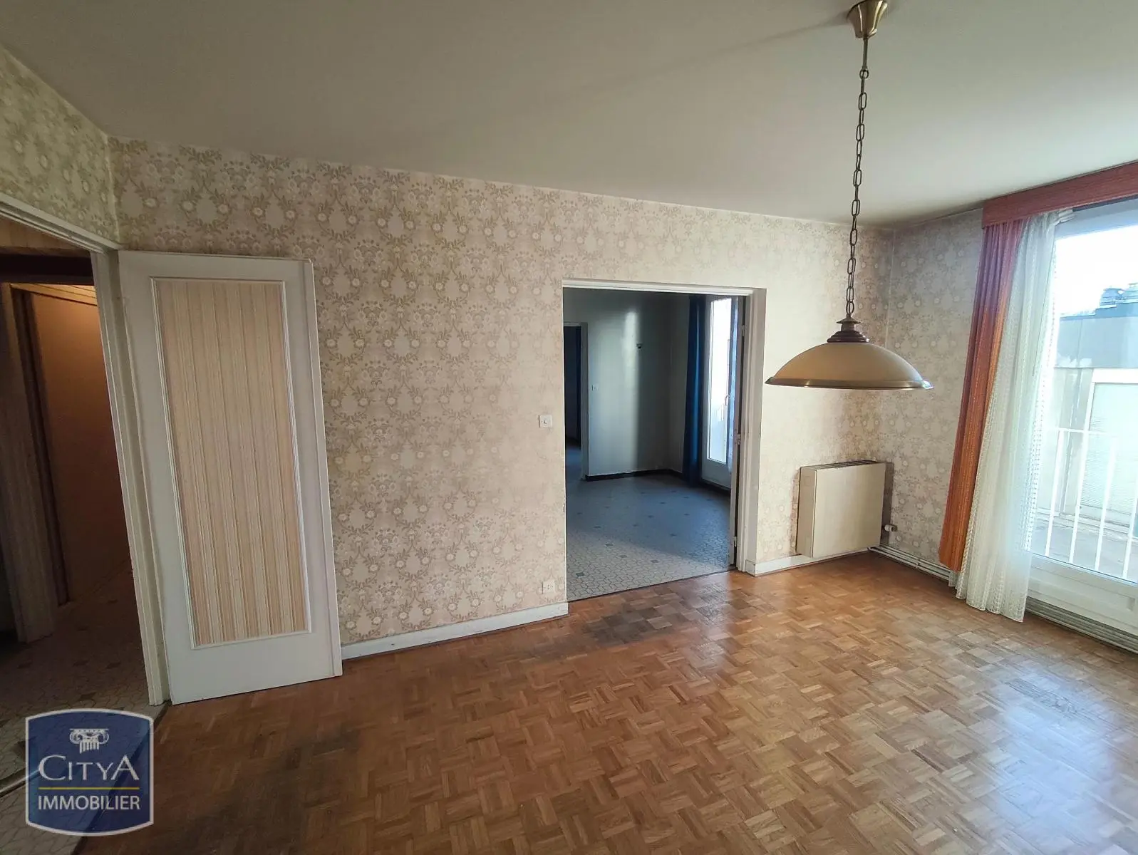 Photo 3 Appartement 4 pièces 91m²