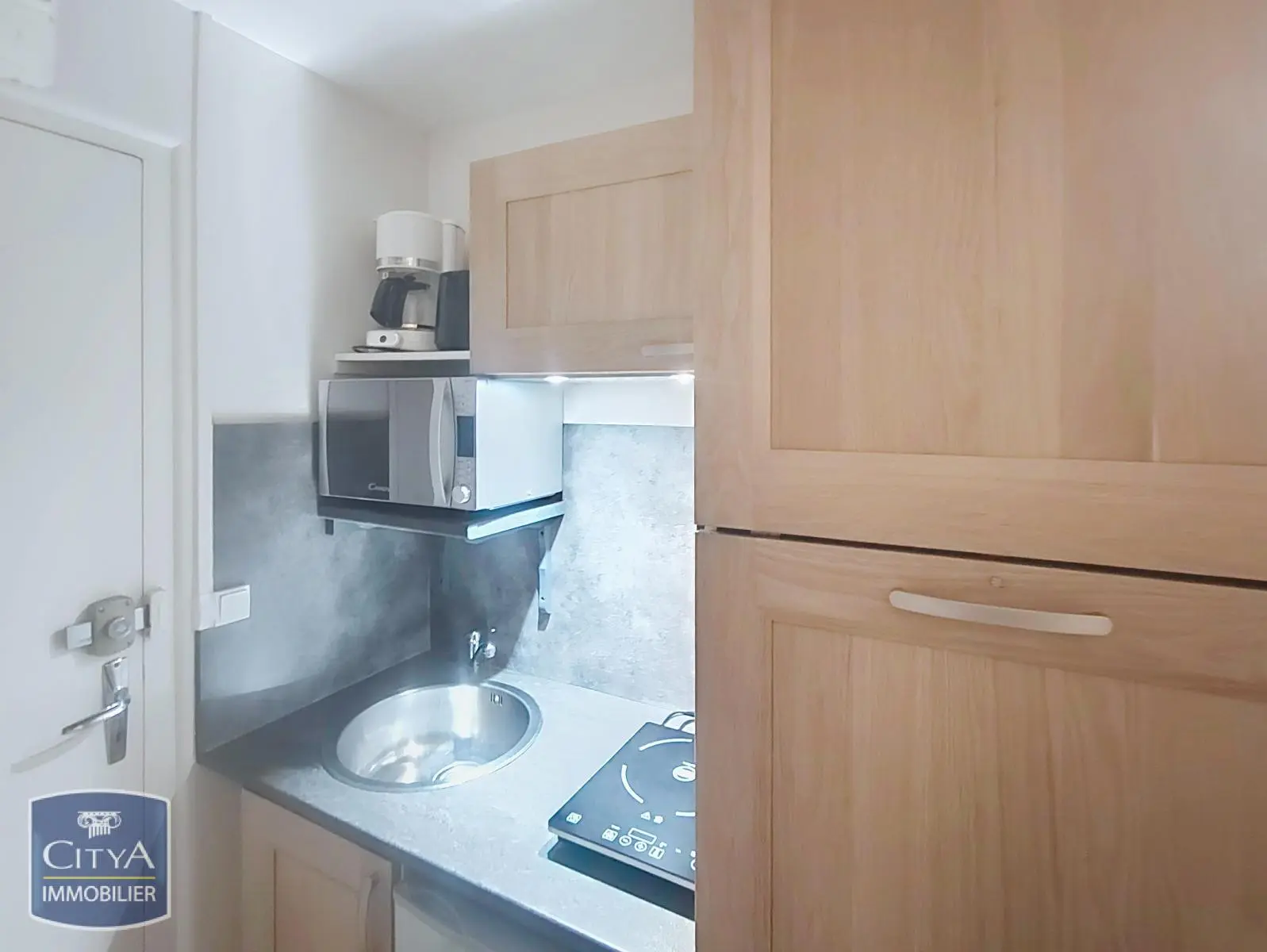 Photo 3 Appartement 1 pièce 12m²