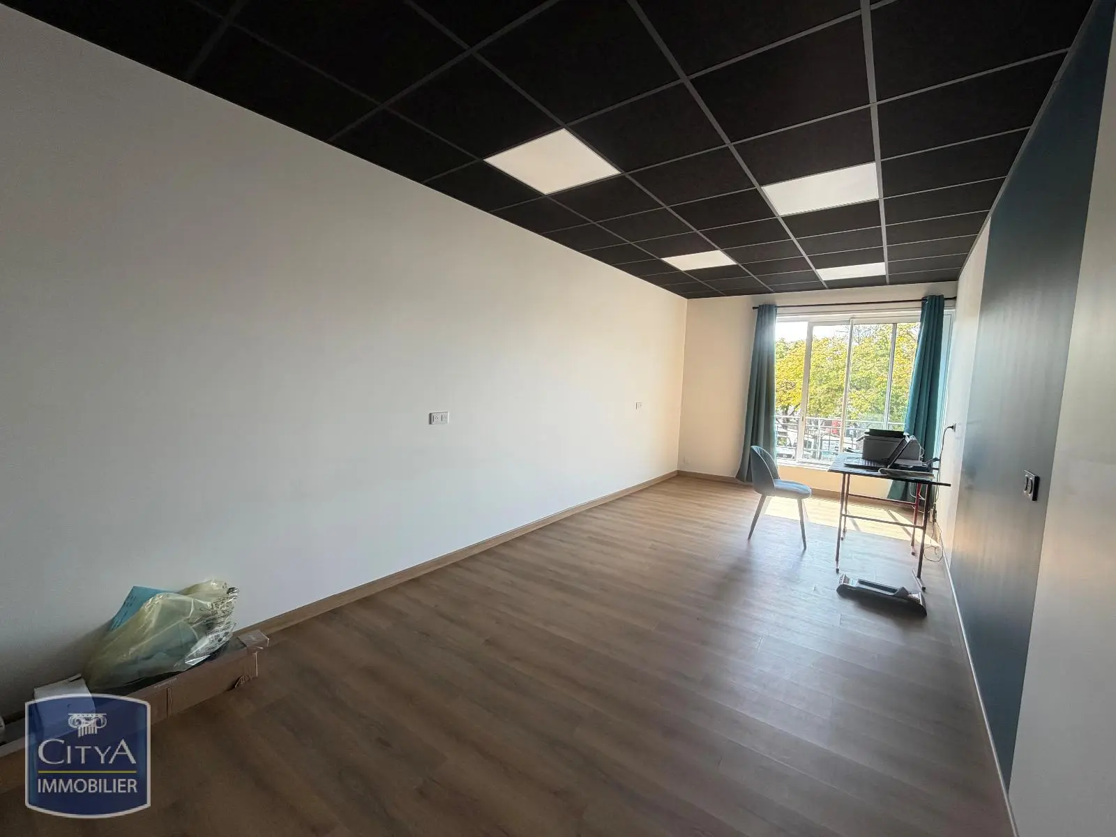 Photo 2 Local Commercial 25m²