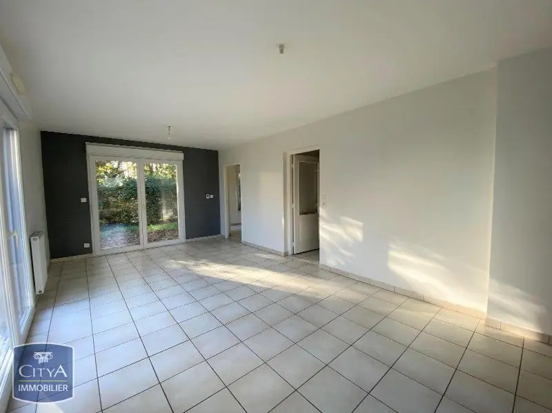 Photo 1 Maison 5 pièces 97.71m²