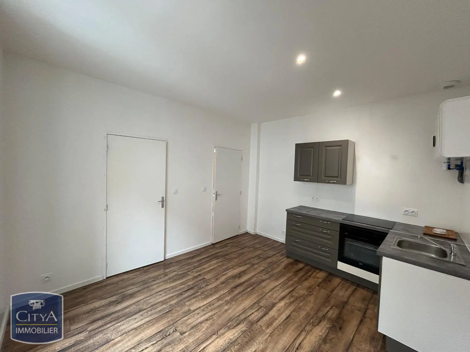 Photo 1 Appartement 2 pièces 27.29m²