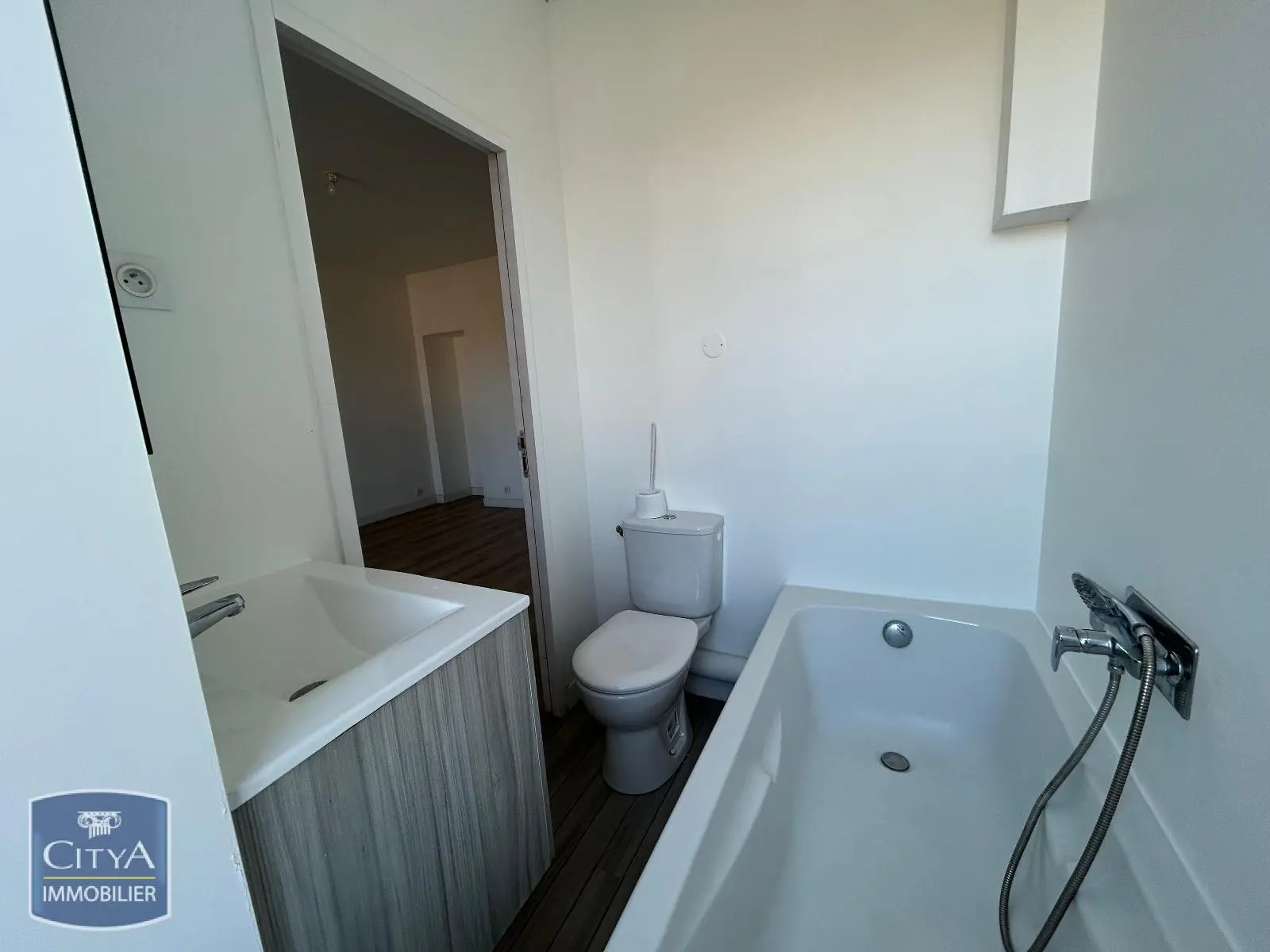 Photo 4 Appartement 1 pièce 23m²