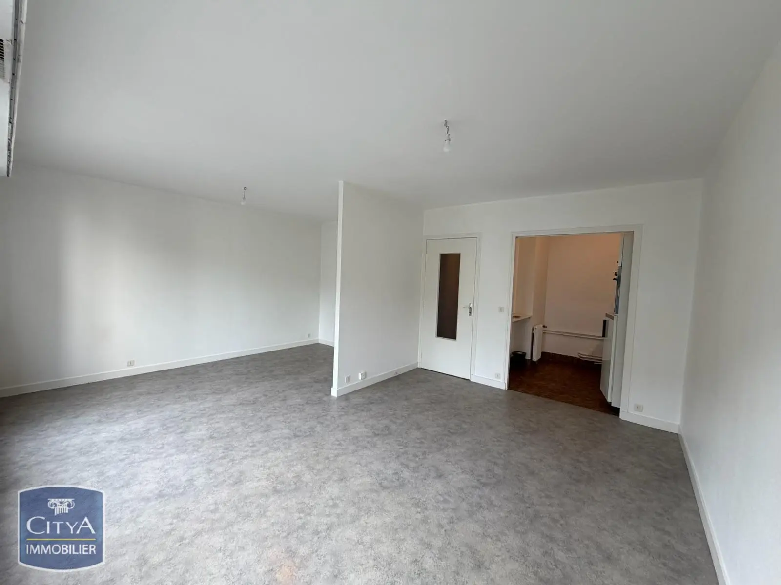 Photo 3 Appartement 1 pièce 42m²