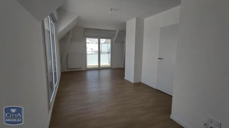 Photo 3 Appartement 1 pièce 36.04m²