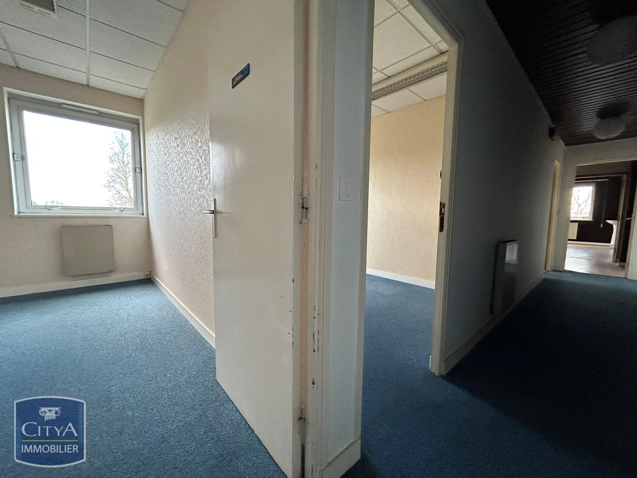 Photo 3 Local Commercial 96m²