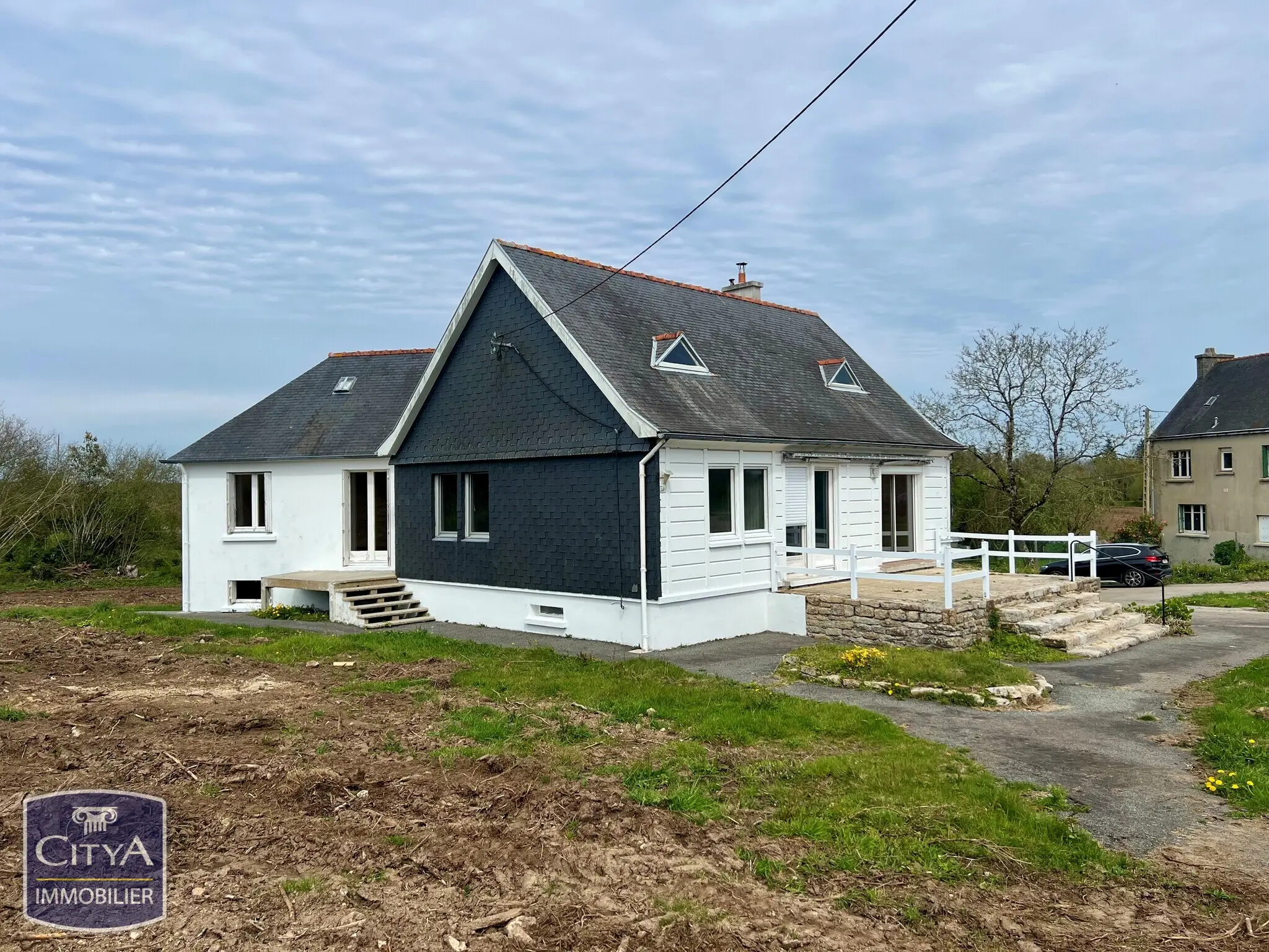 Photo 1 Maison 6 pièces 105m²