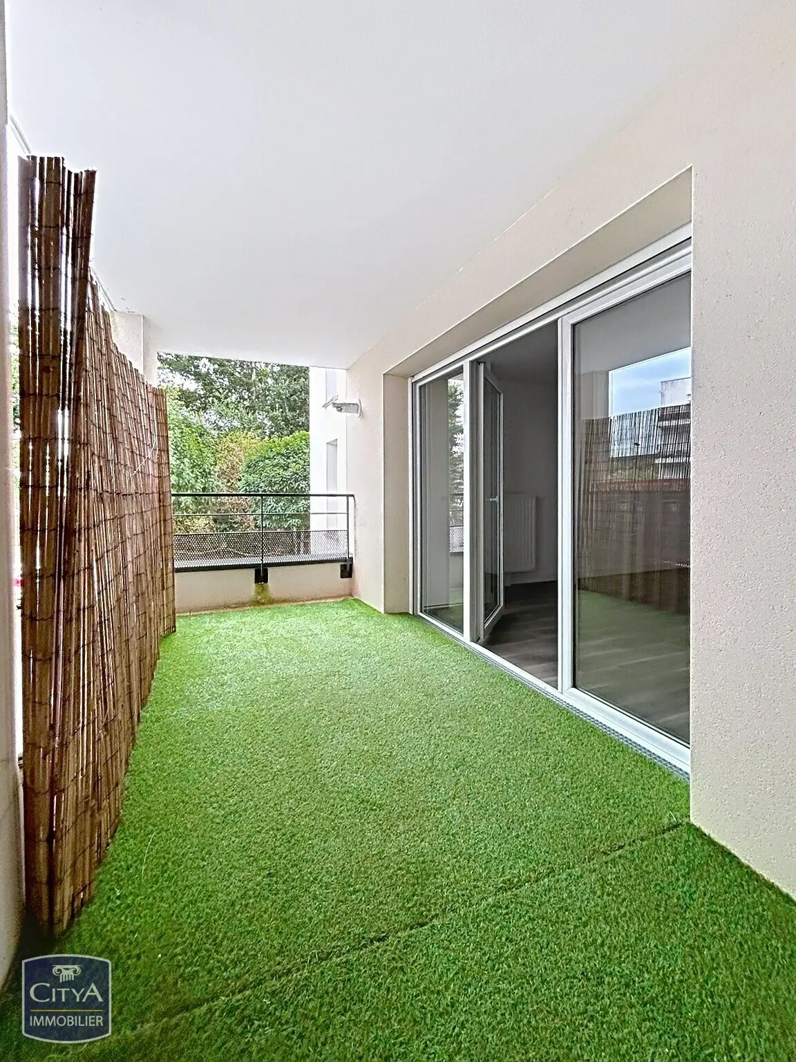 Photo 2 Appartement 1 pièce 32.03m²