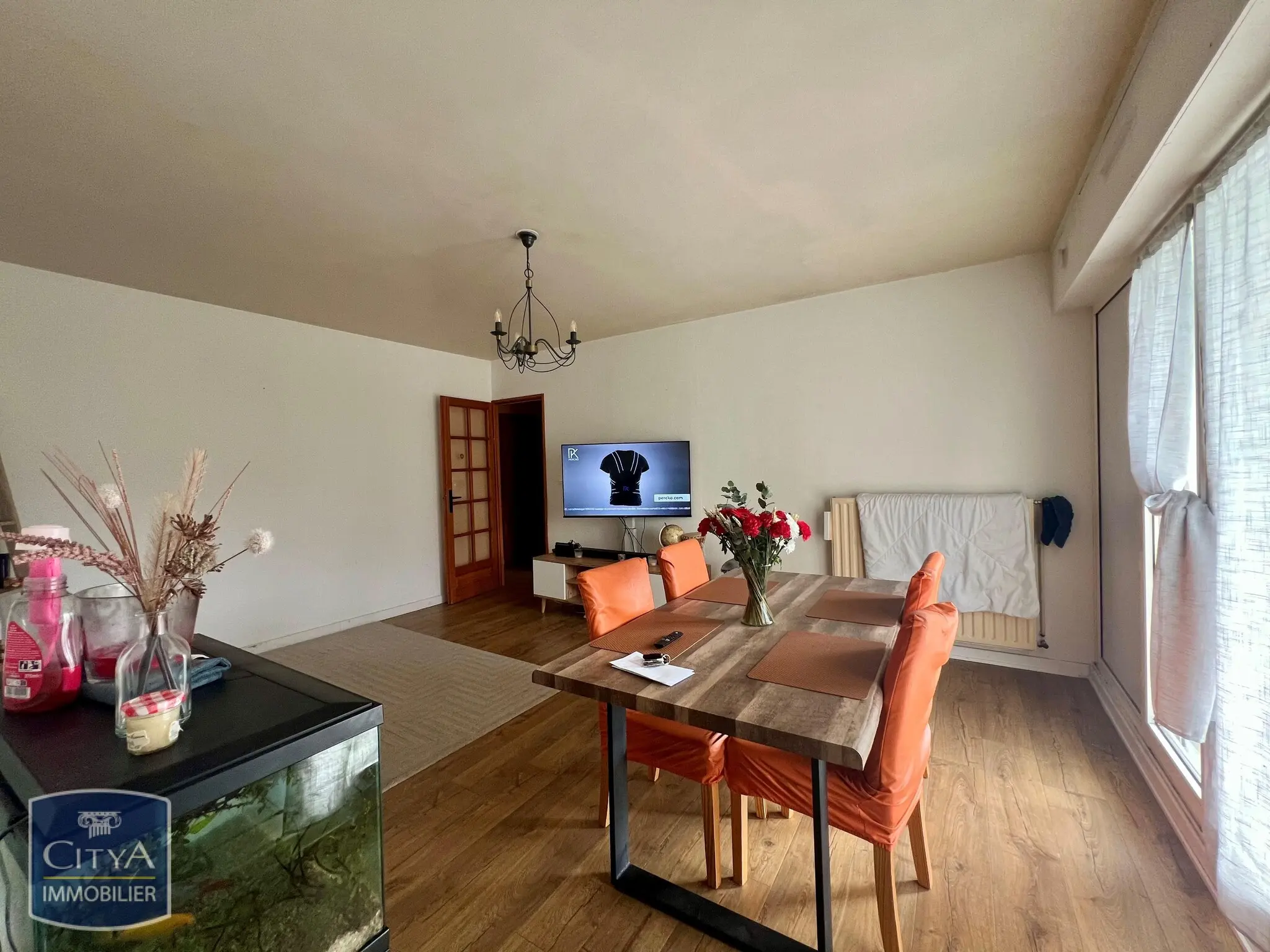 Photo 1 Appartement 4 pièces 77m²