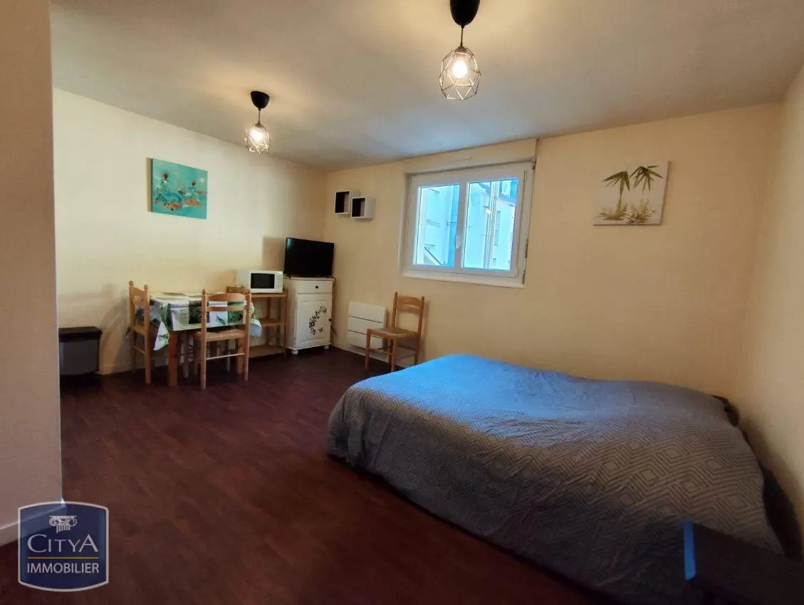 Photo 2 Appartement 1 pièce 22.67m²