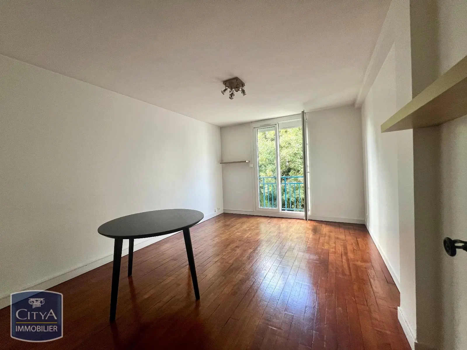 Photo 1 Appartement 3 pièces 52.09m²