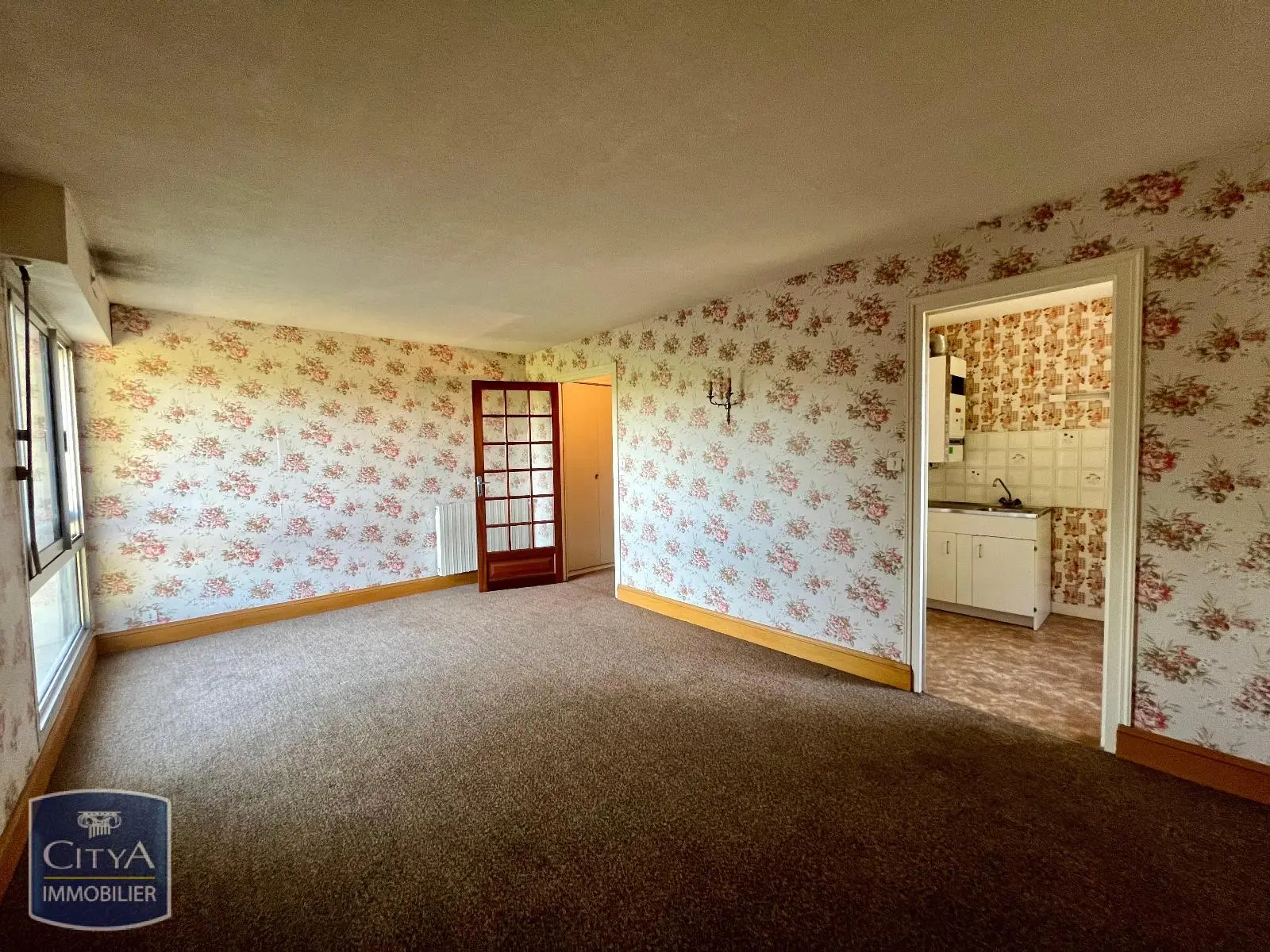 Photo 1 Appartement 1 pièce 28m²